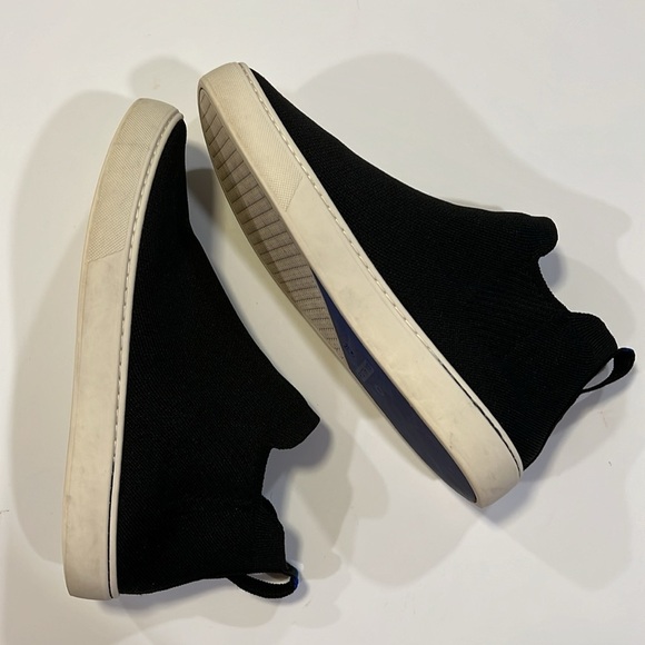 Rothy’s - 10, black “Chelsea boot sneaker” - Picture 2 of 10